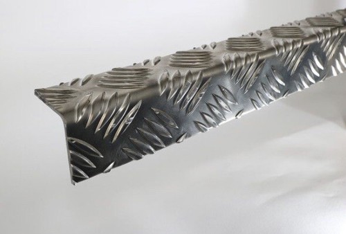 Aluminium angle chequer - , plate